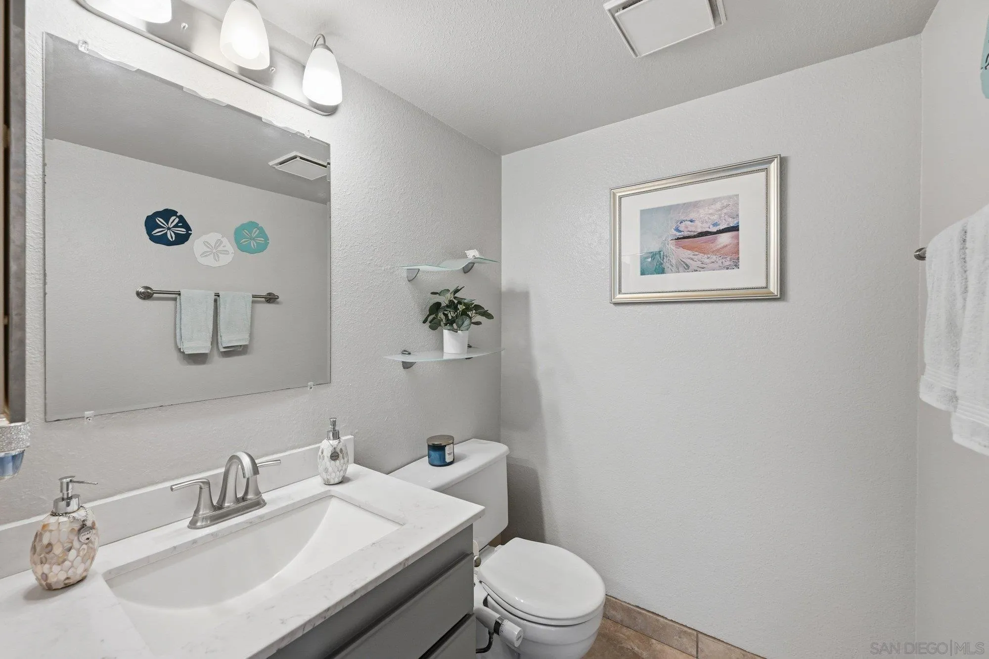 11089 Clairemont Mesa Blvd, Tierrasanta, CA 92124 - Photo 5 of 21, Tierrasanta, CA