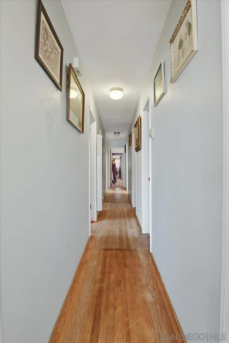 986 9th St, Imperial Beach, CA 91932 - Photo 4 of 30, Imperial Beach, CA