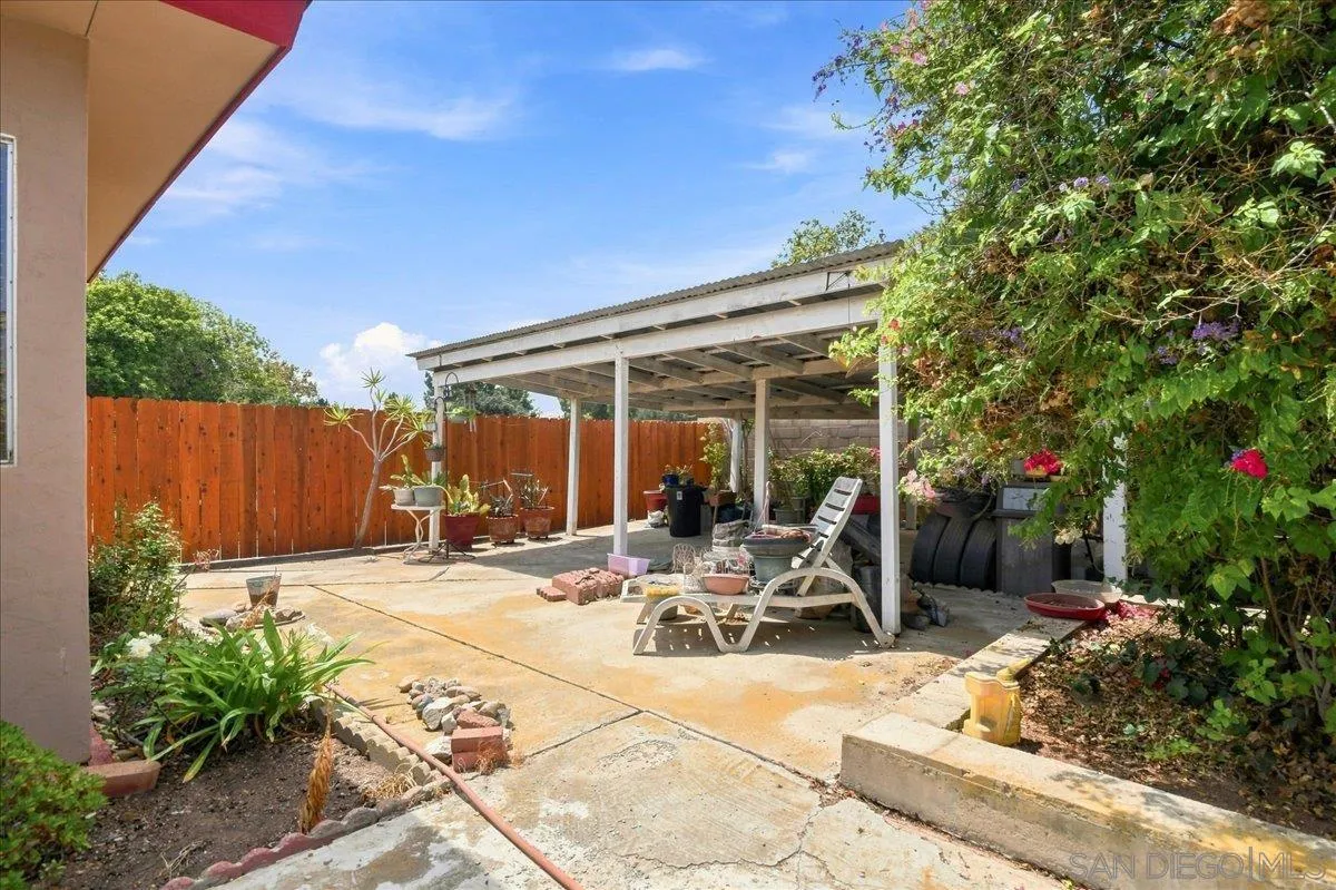 https://cdn.realtyfeed.com/cdn/127/260020690/f7749a46319d54855e97e81670b2ced8.webp