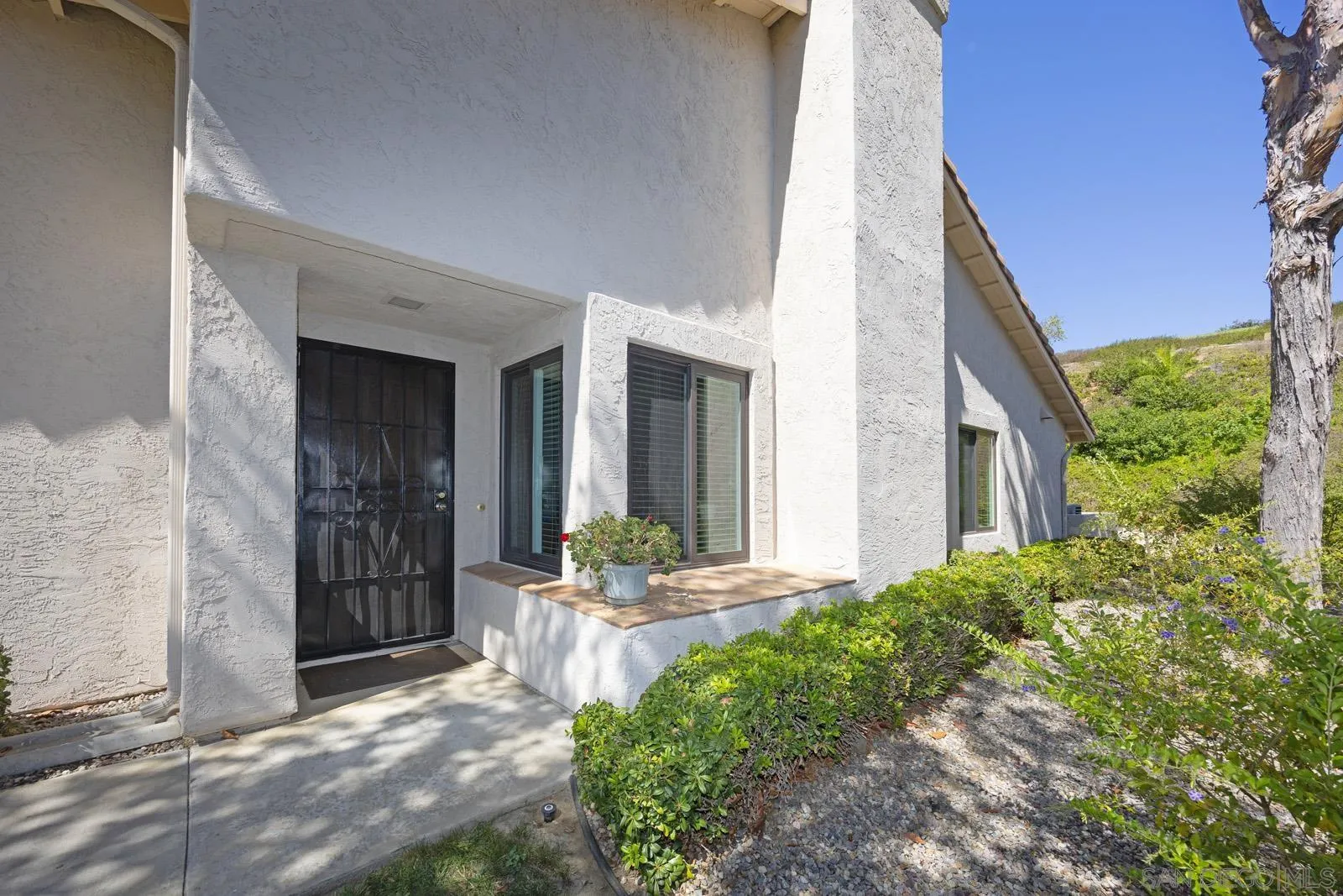 Photo #6: 260020691 Listing: Photo #6