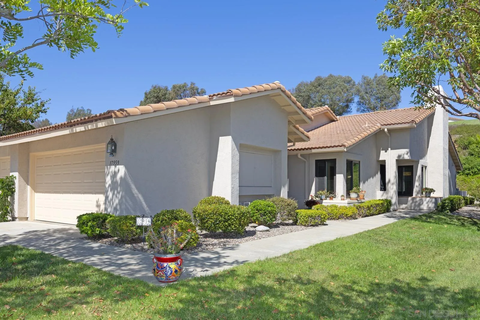 17959 Avenida Alozdra, San Diego, CA 92128 - Main photo, San Diego, CA