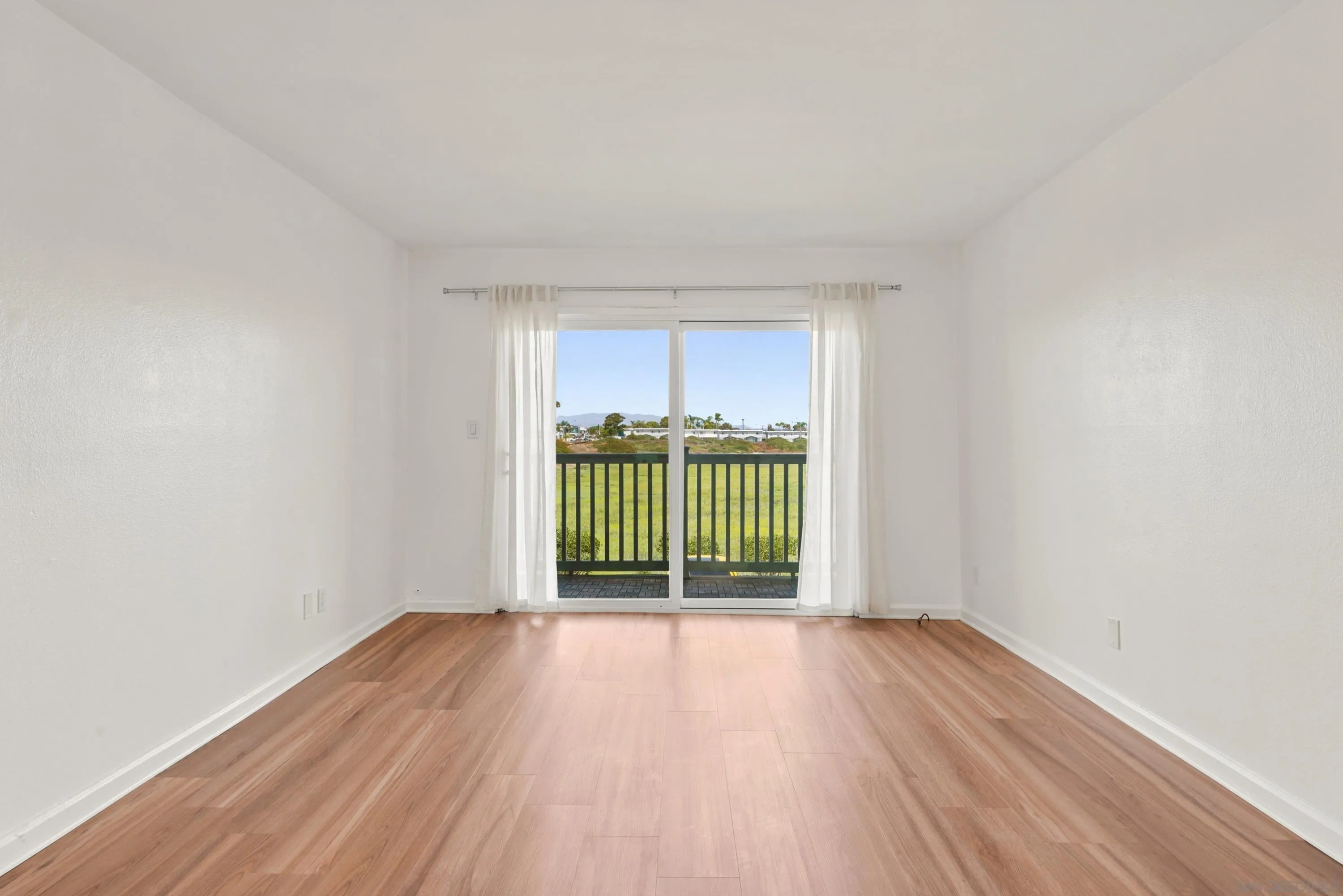 Photo #6: 260020697 Listing: Photo #6