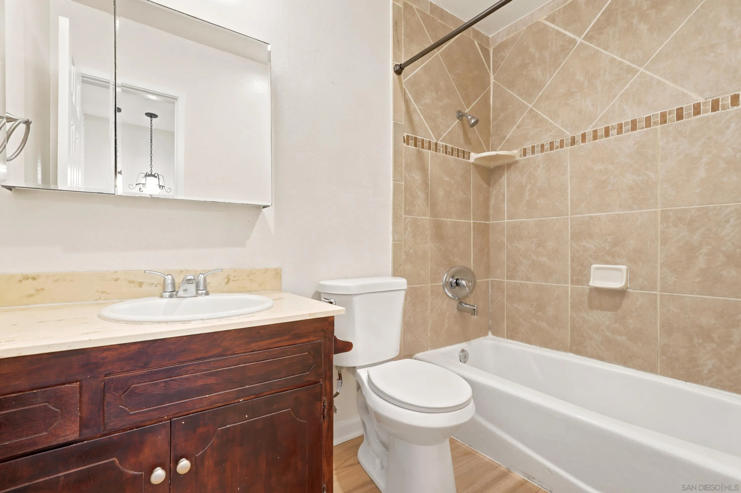 Photo #21: 260020697 Listing: Photo #21