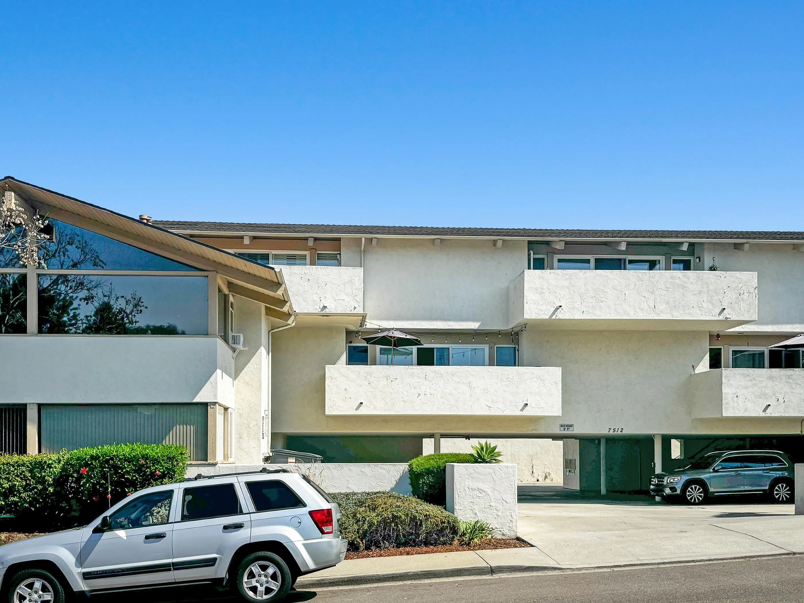 https://cdn.realtyfeed.com/cdn/127/260020703/326a8eb2645b5c7b4aaefa1e0a3f0b7f.webp