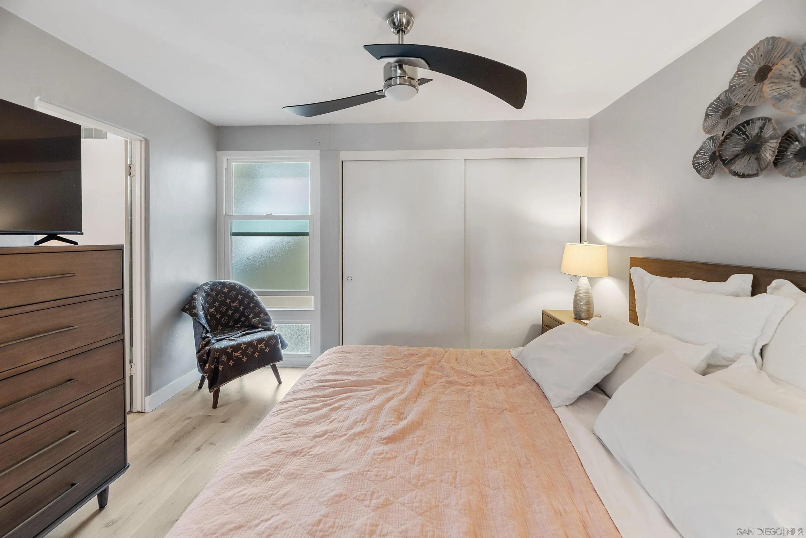 https://cdn.realtyfeed.com/cdn/127/260020703/9fedc6282506220b067a775e4cc228d6.webp