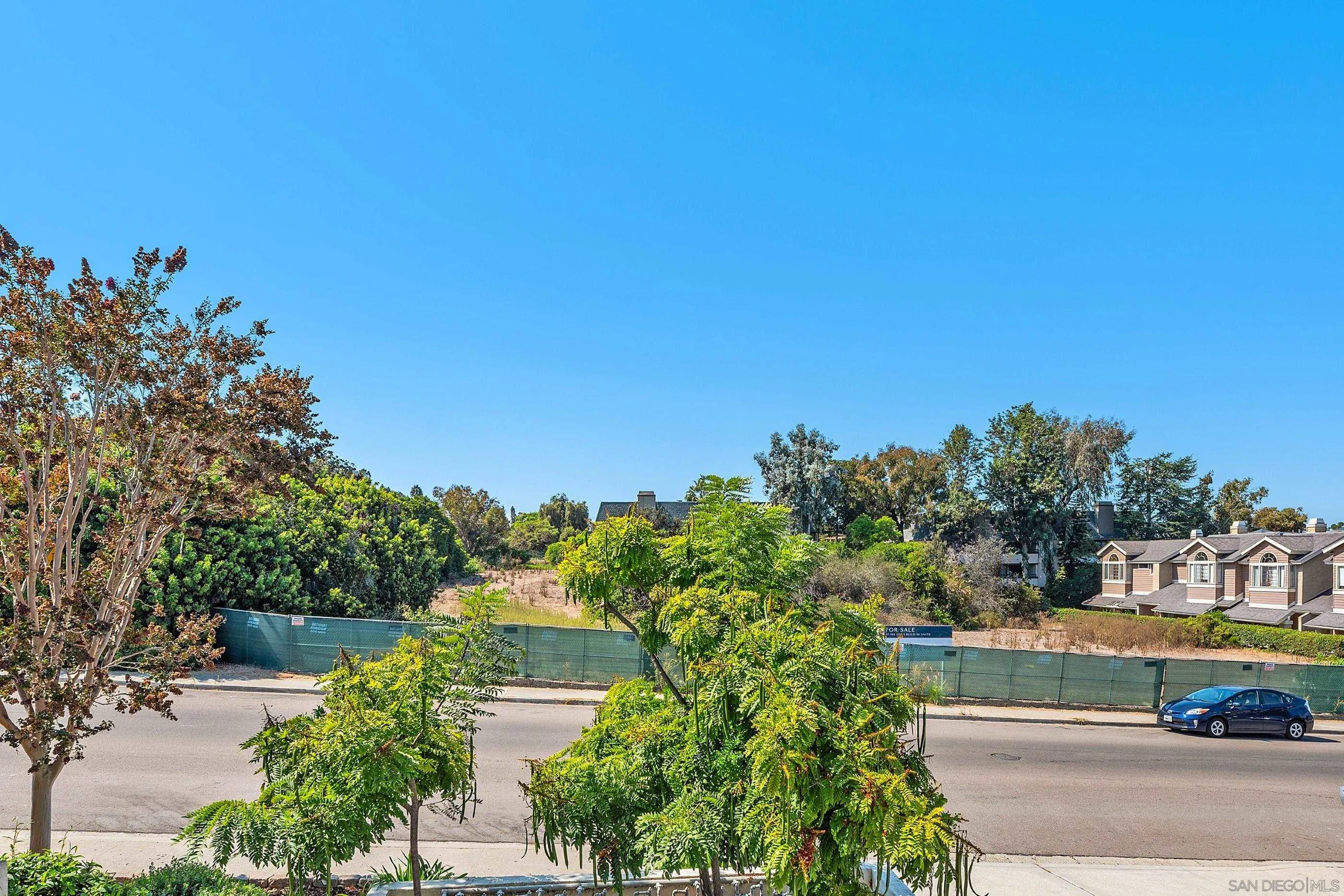 https://cdn.realtyfeed.com/cdn/127/260020703/a2b6bb4f017af8fbd57da7f3de352f37.webp