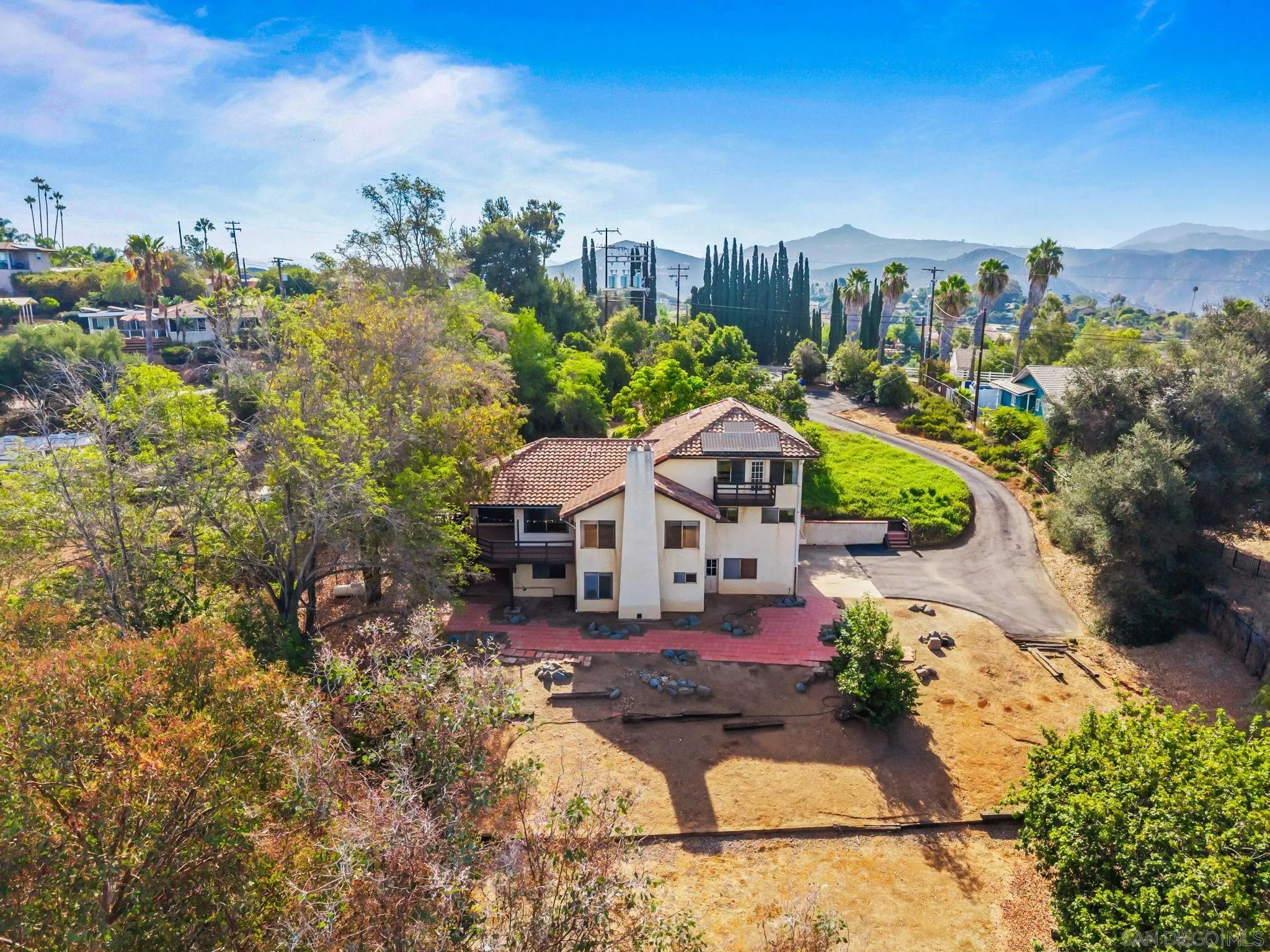 https://cdn.realtyfeed.com/cdn/127/260020710/11cbdc686499b761b30c2635ab611b0f.webp