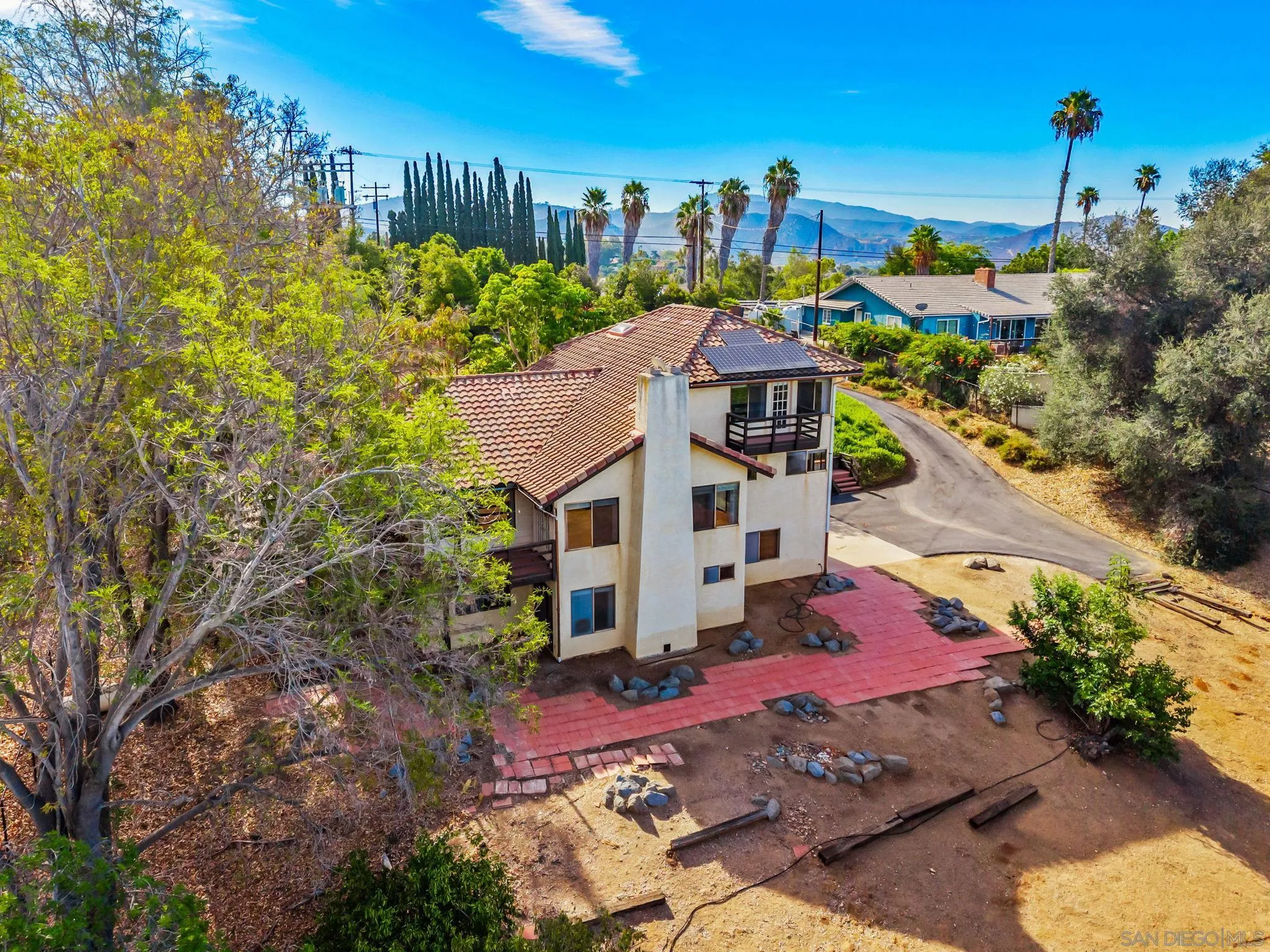 https://cdn.realtyfeed.com/cdn/127/260020710/3558a92b8490024c903d643e3d5a8ec7.webp