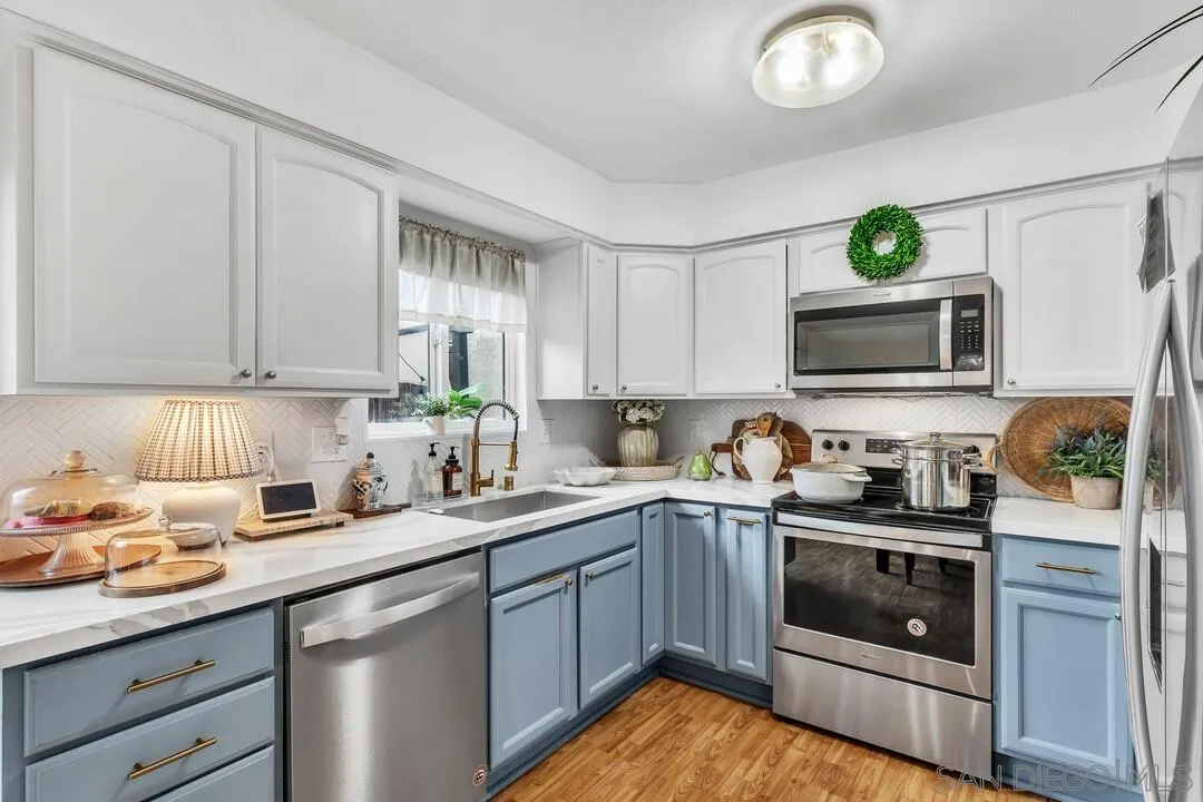 https://cdn.realtyfeed.com/cdn/127/260020711/c63996ab54616f6ec36769cceb814e6c.webp
