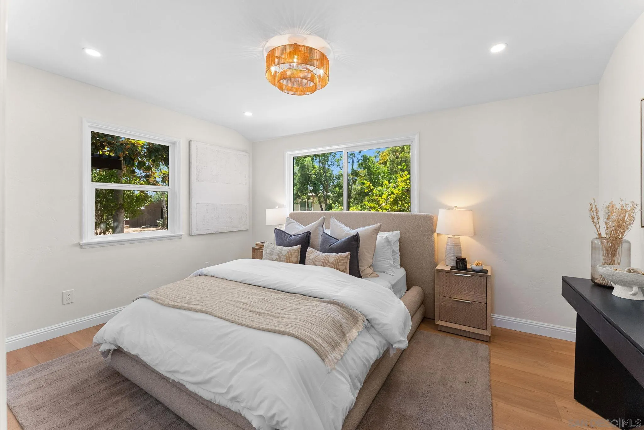 https://cdn.realtyfeed.com/cdn/127/260020714/1b3fe1ff6505d3cb0aa661818b752a3d.webp