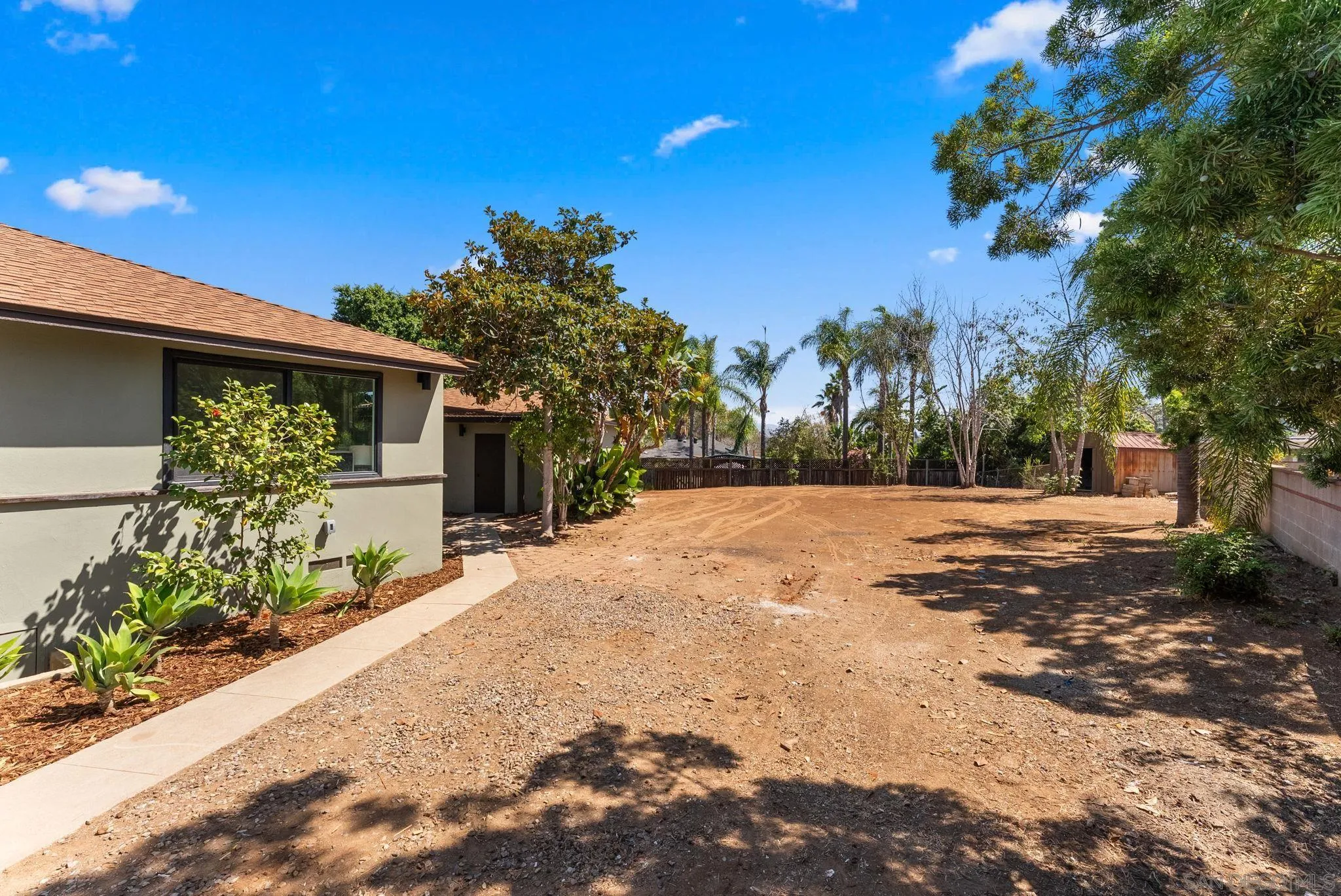 https://cdn.realtyfeed.com/cdn/127/260020714/6a6e4e92c935e24cf5ededb931edc826.webp