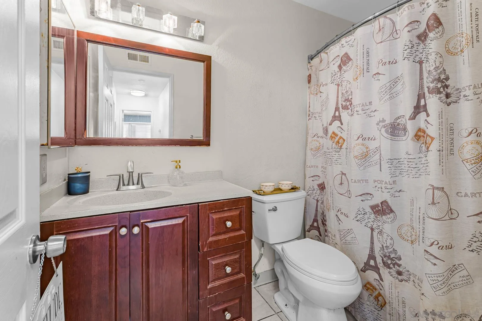 https://cdn.realtyfeed.com/cdn/127/260020715/1bde48a2a5826fefc4206a75e74fa7d2.webp