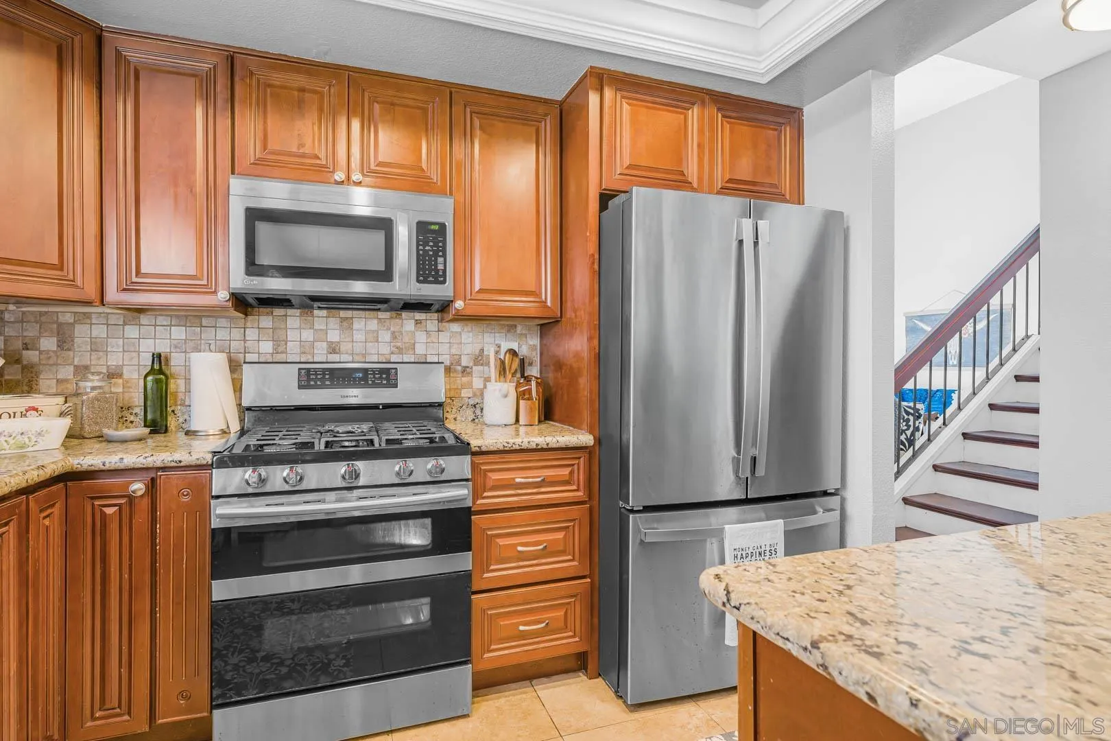 https://cdn.realtyfeed.com/cdn/127/260020715/7cd25fdac8301fdc4020ee6ee7ca9dae.webp