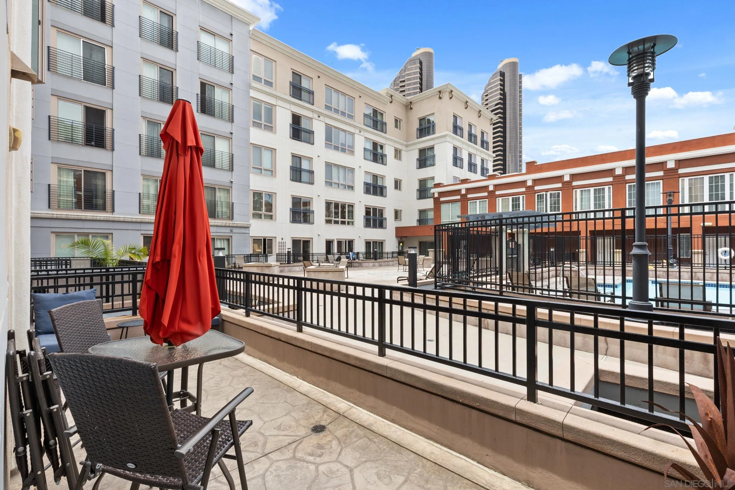 https://cdn.realtyfeed.com/cdn/127/260020725/0e2a08b79ab3dc2a0fc6cab00c584ea2.webp
