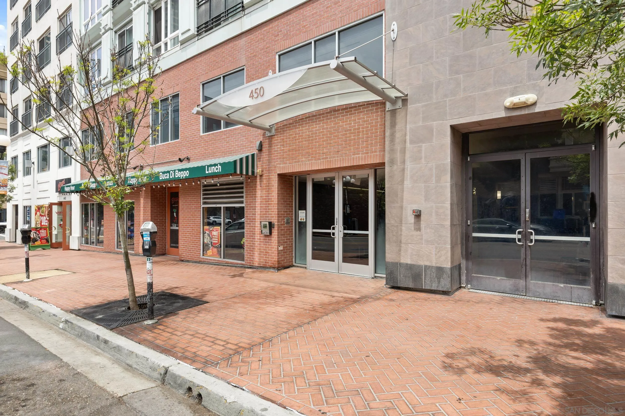 https://cdn.realtyfeed.com/cdn/127/260020725/394819a368265aa209c43722b0d8d307.webp