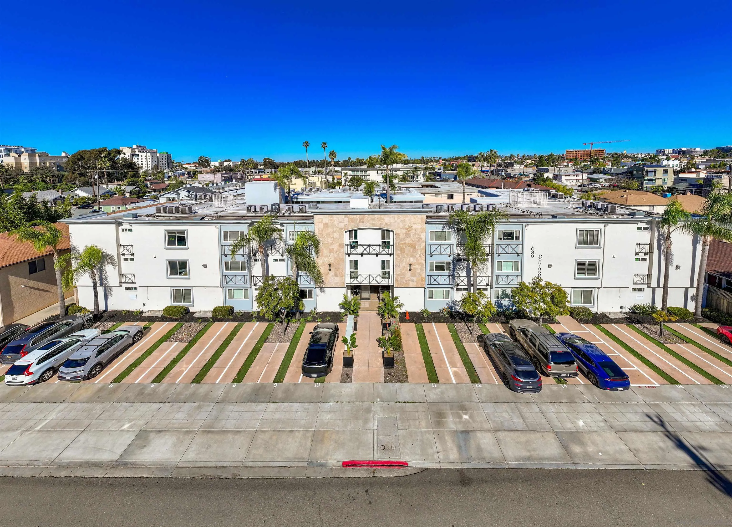 https://cdn.realtyfeed.com/cdn/127/260020727/5f7fc3928211631e6770717fc54d7b3c.webp