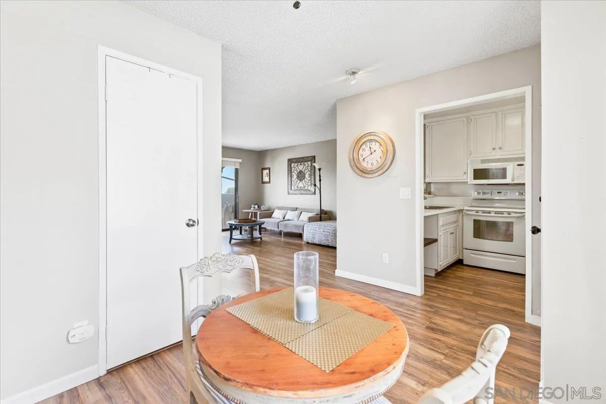 https://cdn.realtyfeed.com/cdn/127/260020729/04de4672131d7255724c3982122d780d.webp