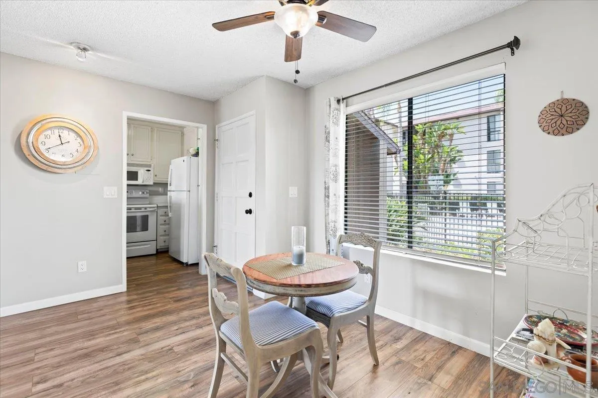 https://cdn.realtyfeed.com/cdn/127/260020729/28f914b98bf176667961efa32a9d8cb2.webp