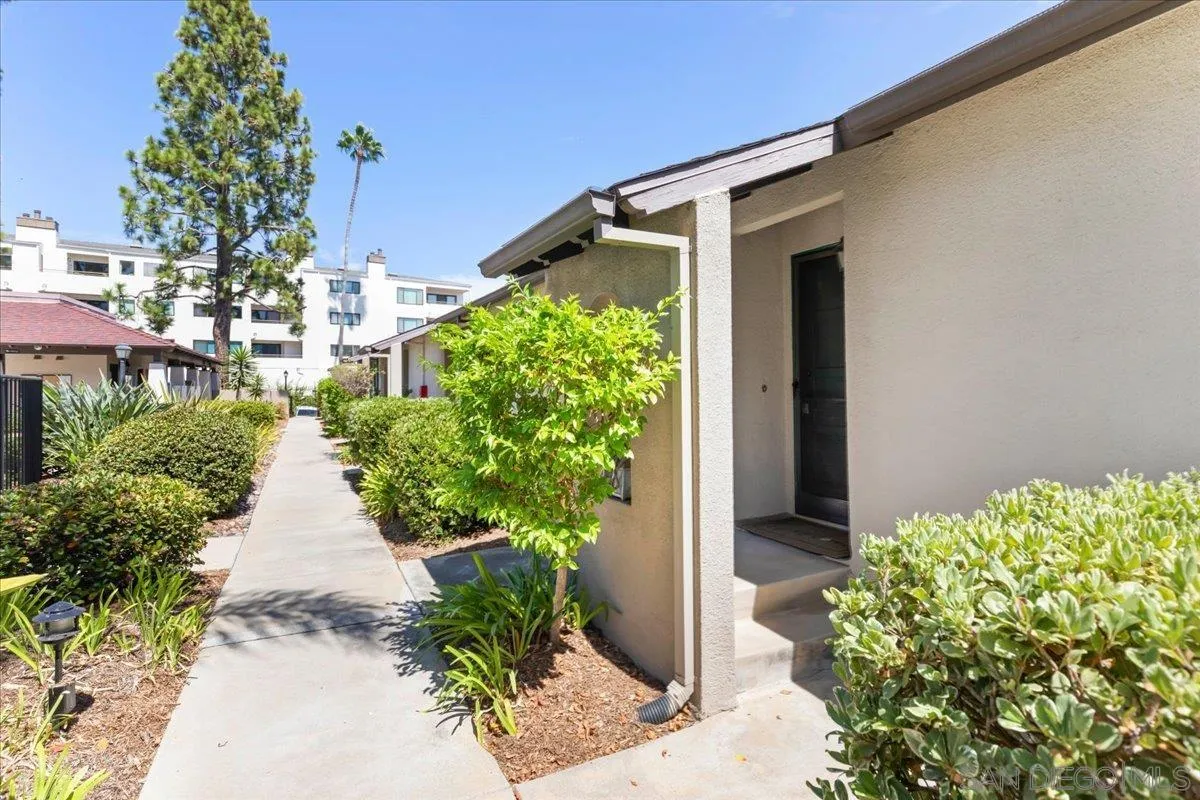 https://cdn.realtyfeed.com/cdn/127/260020729/fbab6661af32ad2c2e6ed905a71429d8.webp