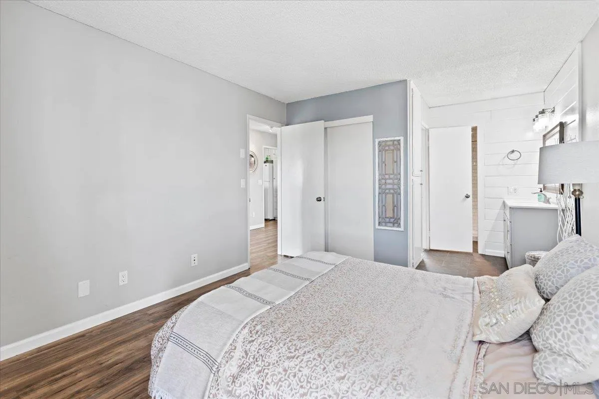 https://cdn.realtyfeed.com/cdn/127/260020729/fbdb9867a8fd1caab25418536e708ded.webp
