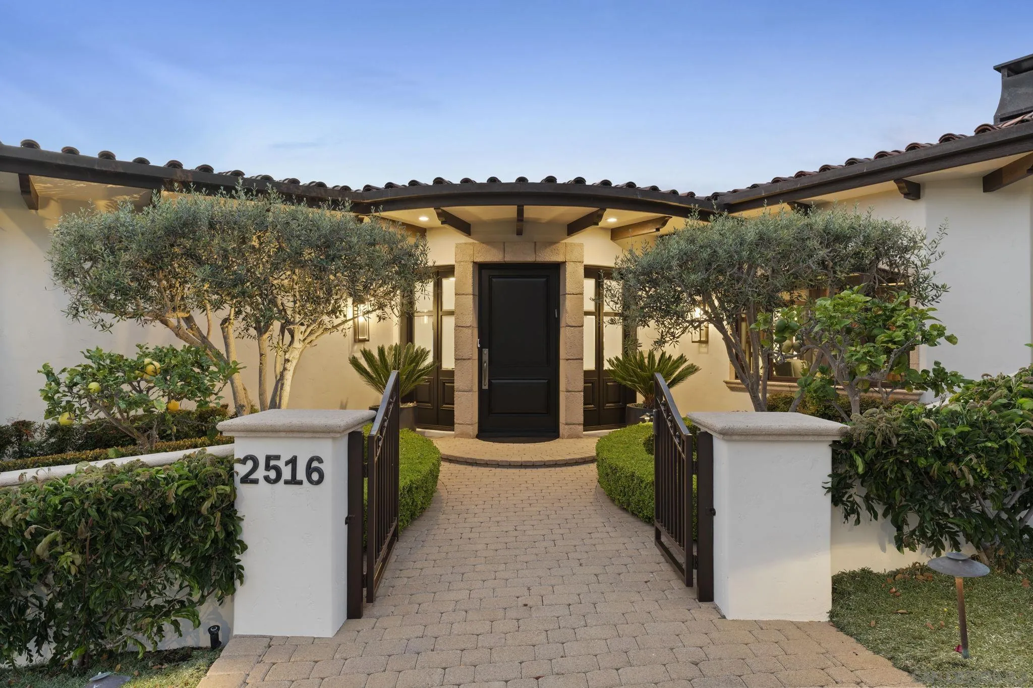 https://cdn.realtyfeed.com/cdn/127/260020730/57231bd9f71f90ec43f81722a10fa7cd.webp