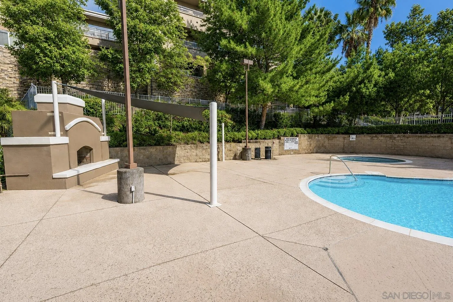 https://cdn.realtyfeed.com/cdn/127/260020731/2940f75703eb15fd417eefce345fa237.webp