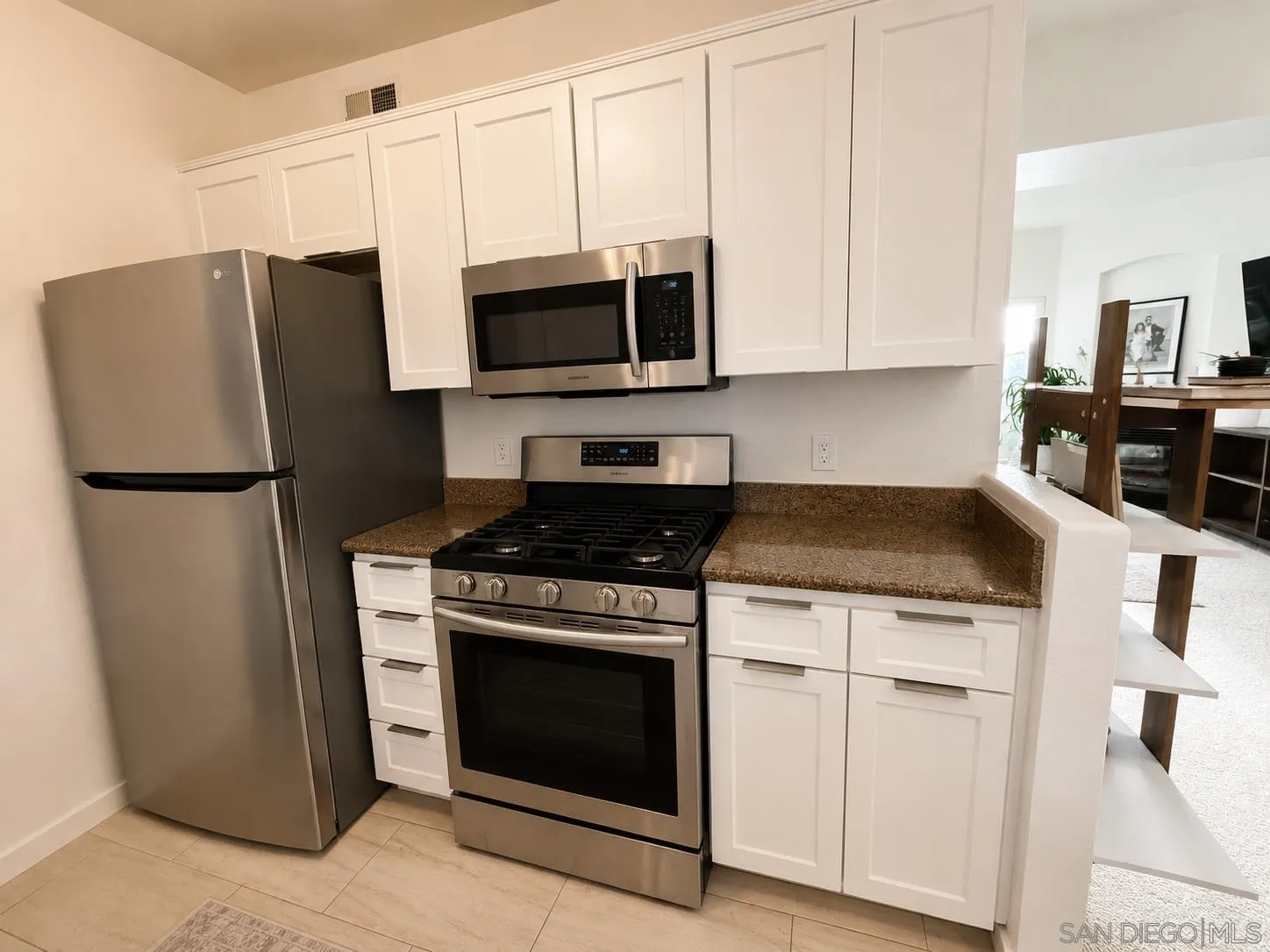https://cdn.realtyfeed.com/cdn/127/260020731/87e1ca8ad15867d3bea0c8bc31277d01.webp