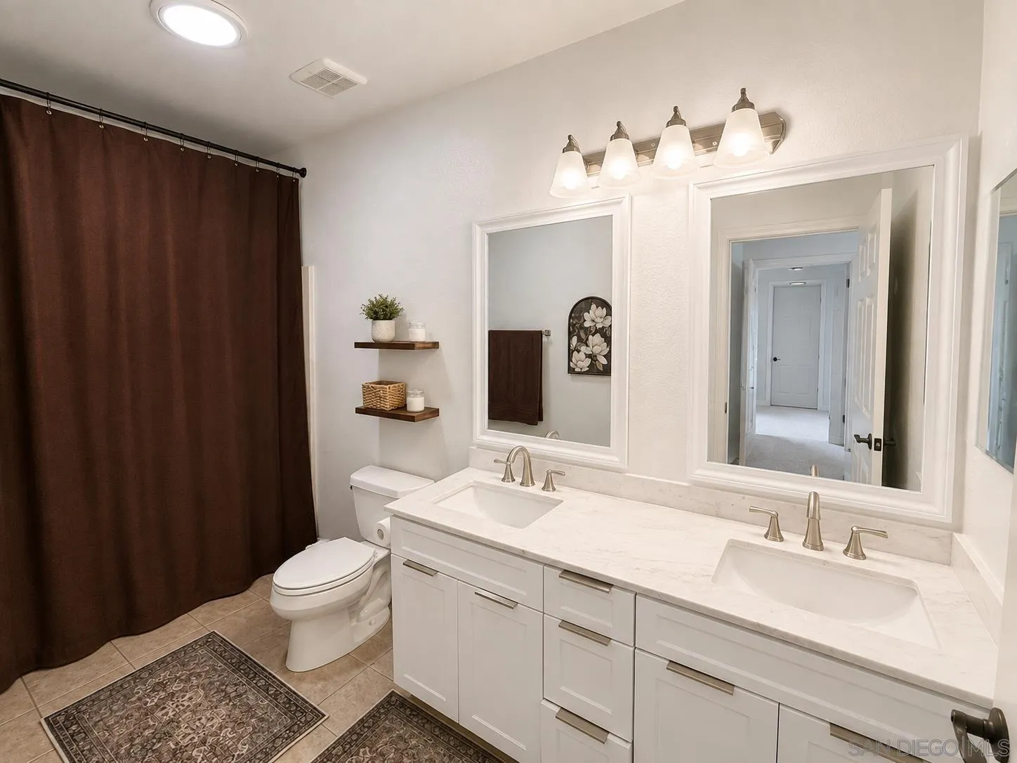 https://cdn.realtyfeed.com/cdn/127/260020731/b8e64774b5424c30b3c0827c7a78c617.webp