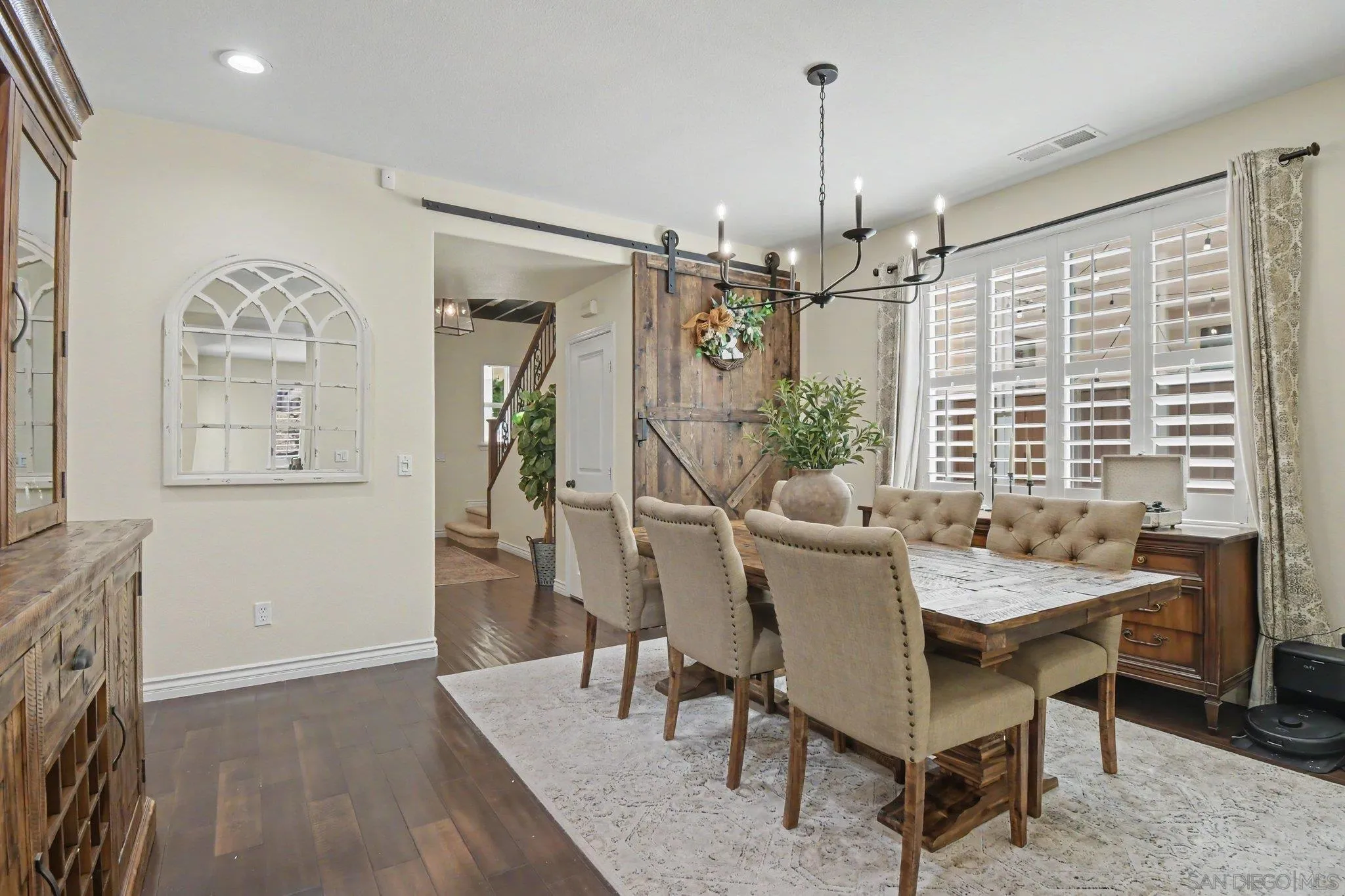 https://cdn.realtyfeed.com/cdn/127/260020732/4951da811960a2a4425d94d411c0c22c.webp