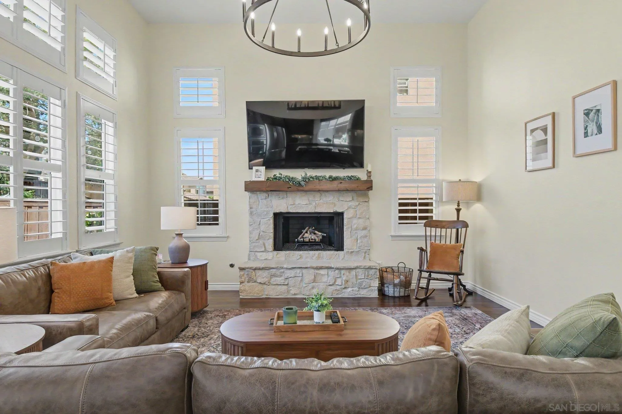 https://cdn.realtyfeed.com/cdn/127/260020732/bd62810c96a37572dda719d776002d46.webp