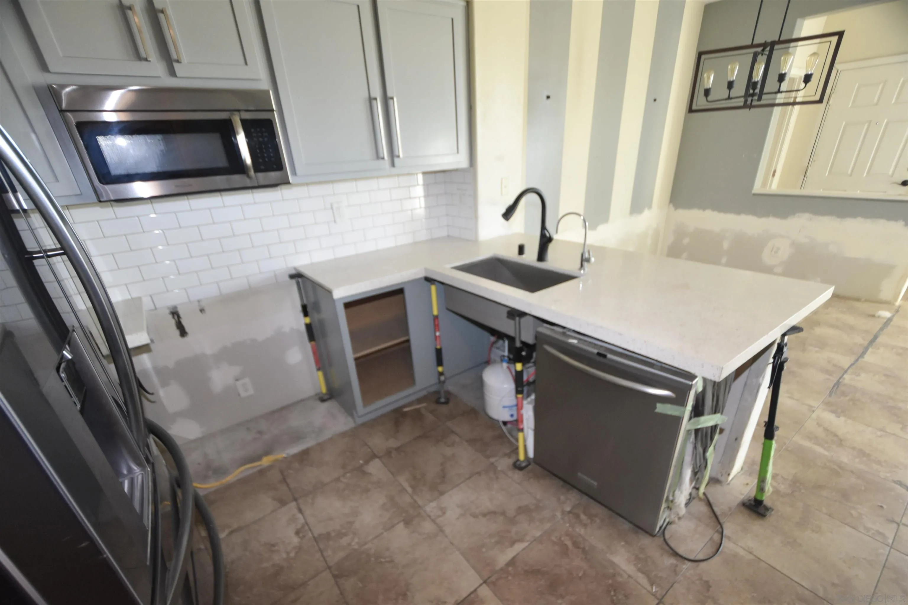 https://cdn.realtyfeed.com/cdn/127/260020733/5b72ae87792f8b02d969eada0834deea.webp