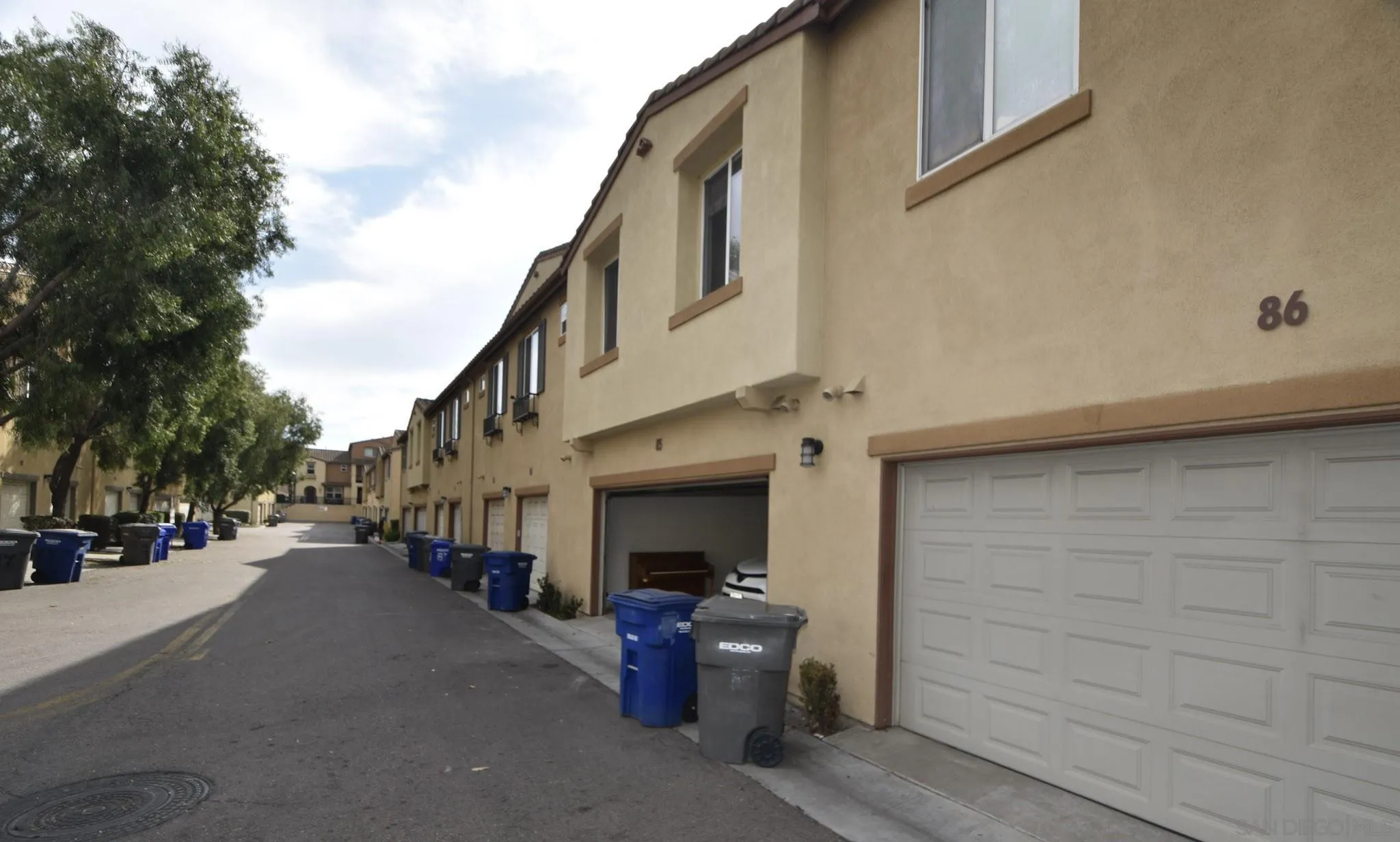 https://cdn.realtyfeed.com/cdn/127/260020733/bc782a615afa0e9029285e77f245726f.webp