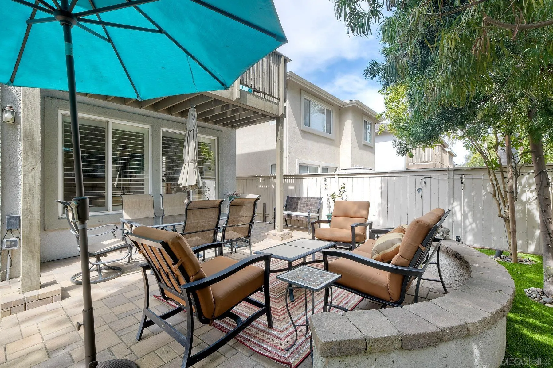 https://cdn.realtyfeed.com/cdn/127/260020734/226868fef2157aed40bbab2e0f8edaf9.webp