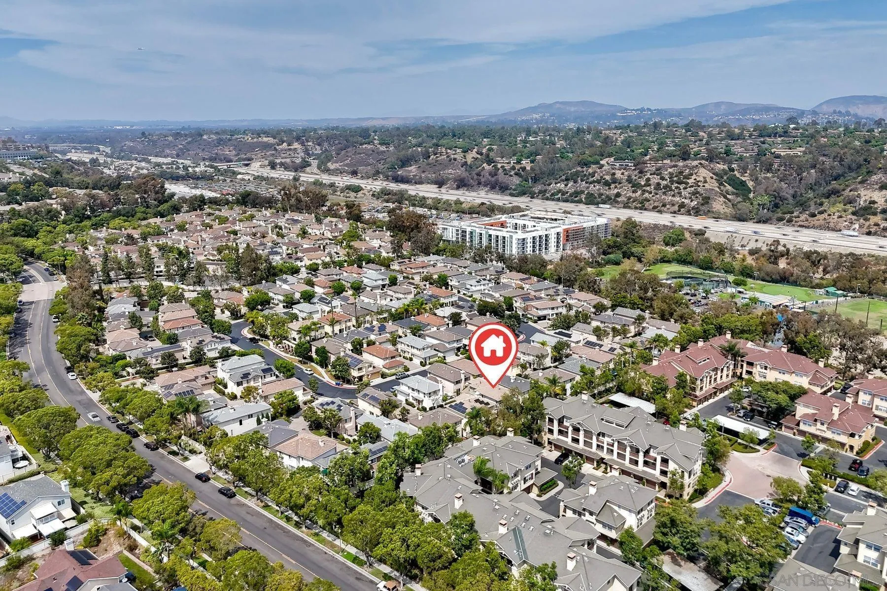 https://cdn.realtyfeed.com/cdn/127/260020734/a9bbbe999f999da886b15d7faae84de5.webp