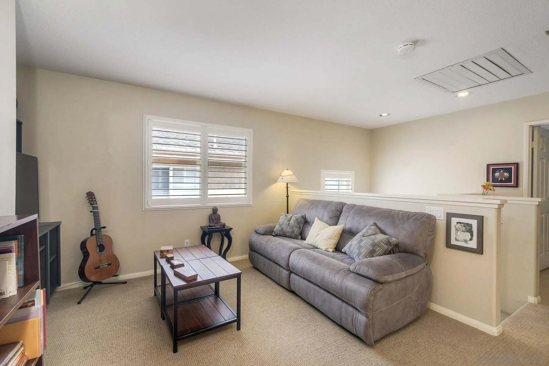 https://cdn.realtyfeed.com/cdn/127/260020734/bdf280548258988d184ba904448e1467.webp