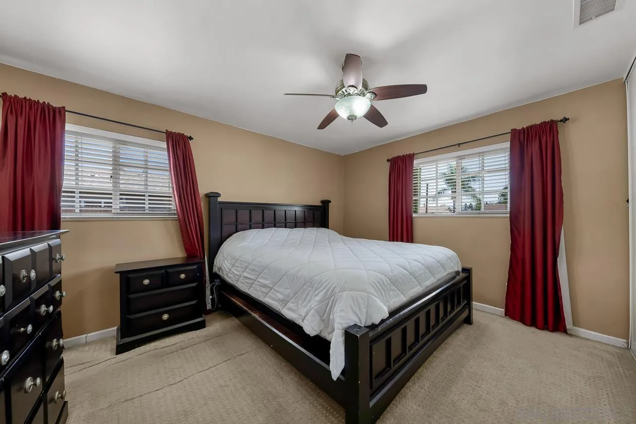 https://cdn.realtyfeed.com/cdn/127/260020735/534d6c62d42585a42df6d66e6f23b3f5.webp