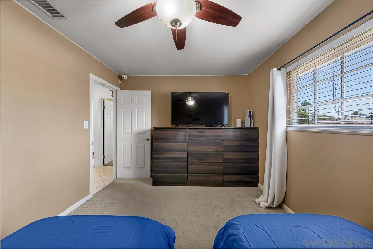 https://cdn.realtyfeed.com/cdn/127/260020735/b2ba5feb675038413b6df41858bd2516.webp