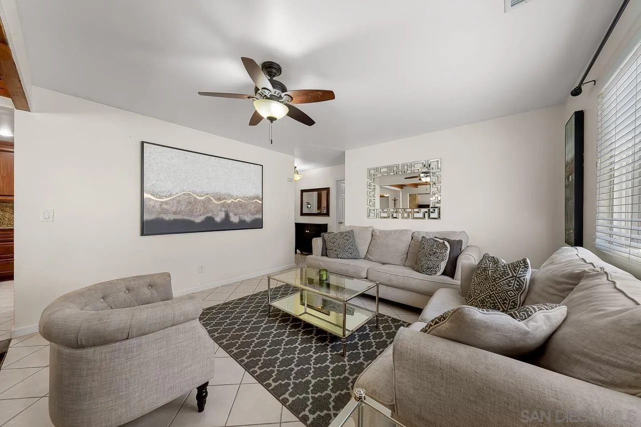 https://cdn.realtyfeed.com/cdn/127/260020735/f0cc08f9fc94fbf9c825f4f77ebbdcf7.webp