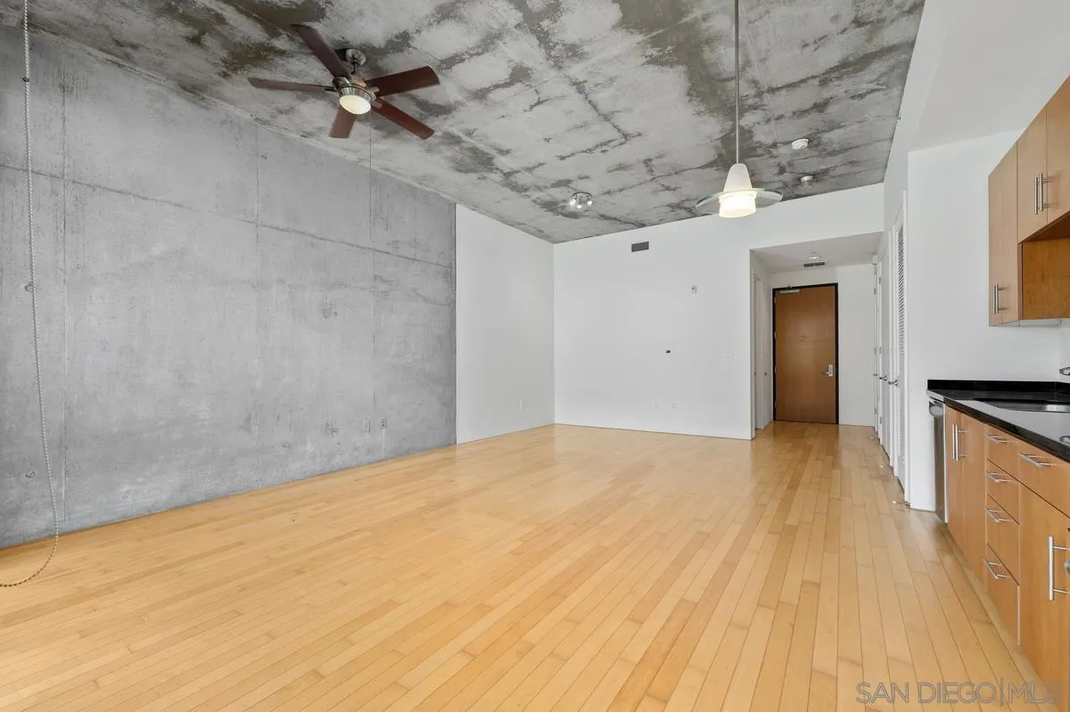 https://cdn.realtyfeed.com/cdn/127/260020736/5840919bc62a5dcc53e348f7a2780d50.webp