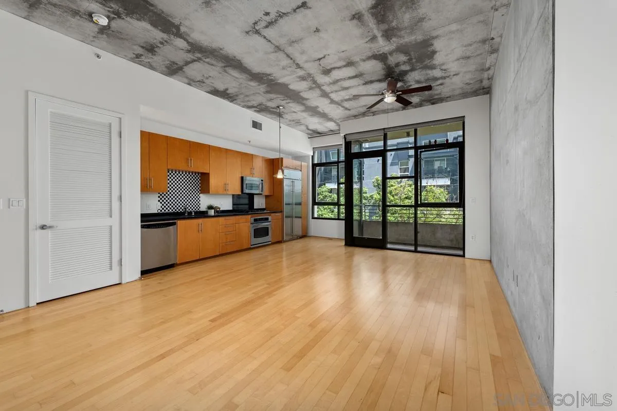 https://cdn.realtyfeed.com/cdn/127/260020736/5a6a3aed70061aeb029934e882718b38.webp