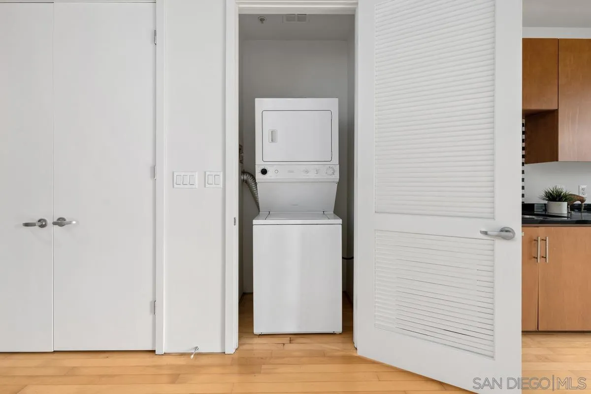 https://cdn.realtyfeed.com/cdn/127/260020736/6fa7356af6610fa6c53aa4e17d90e110.webp