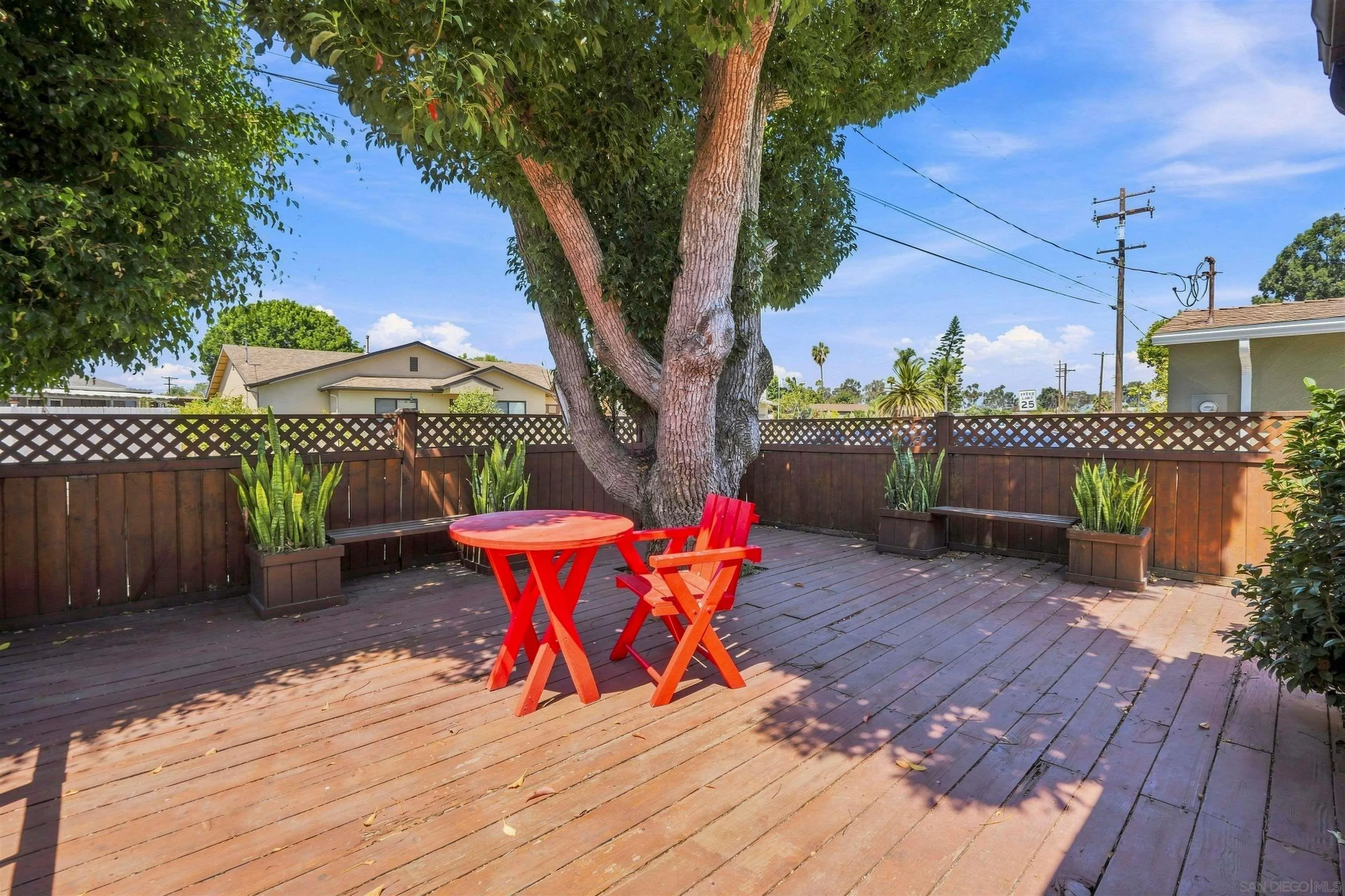 https://cdn.realtyfeed.com/cdn/127/260020737/6d88c3f376b5273f5c013658b1192214.webp