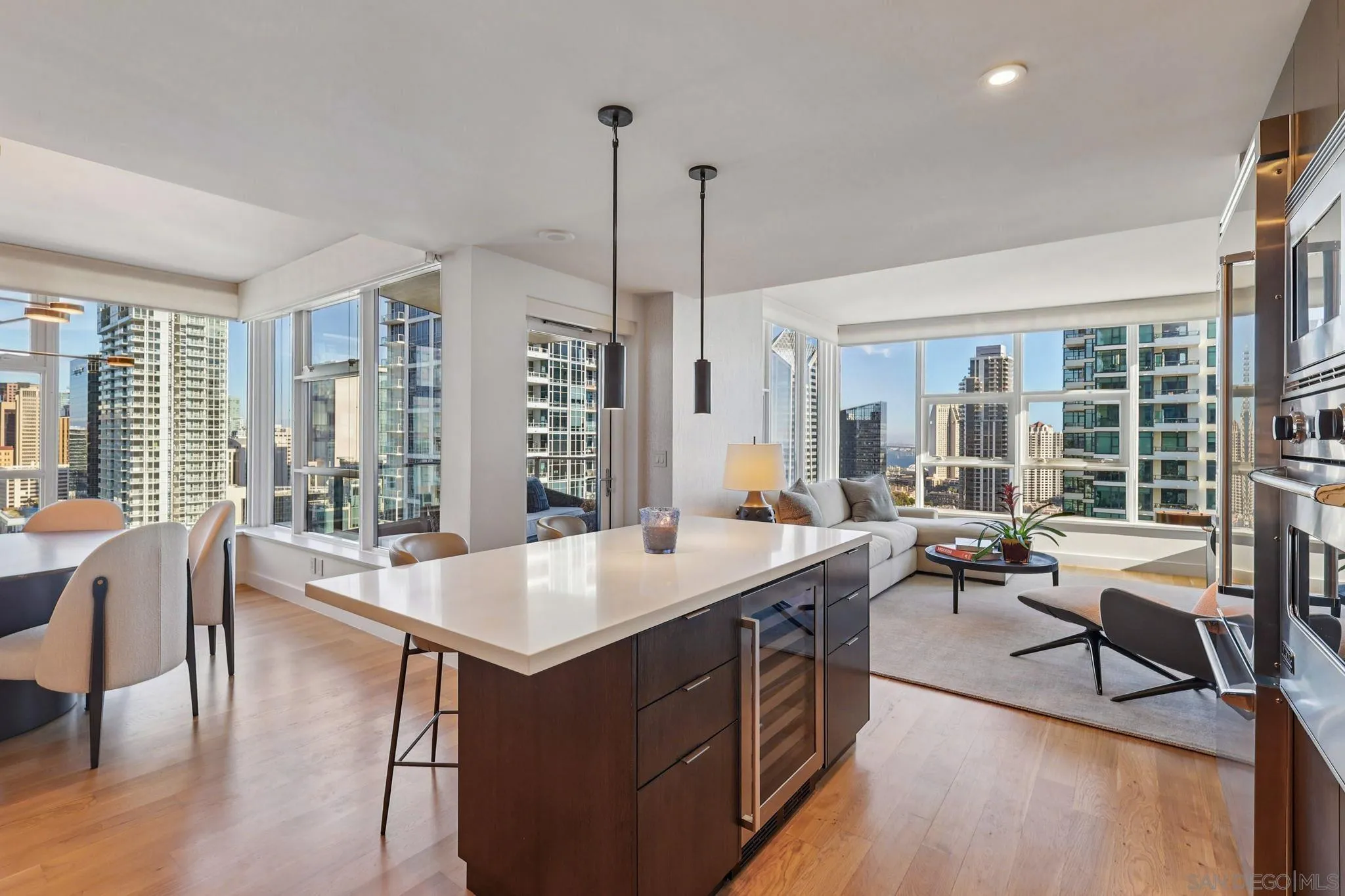 1325 Pacific Highway Unit 2804, San Diego, CA 92101 - Main photo, San Diego, CA