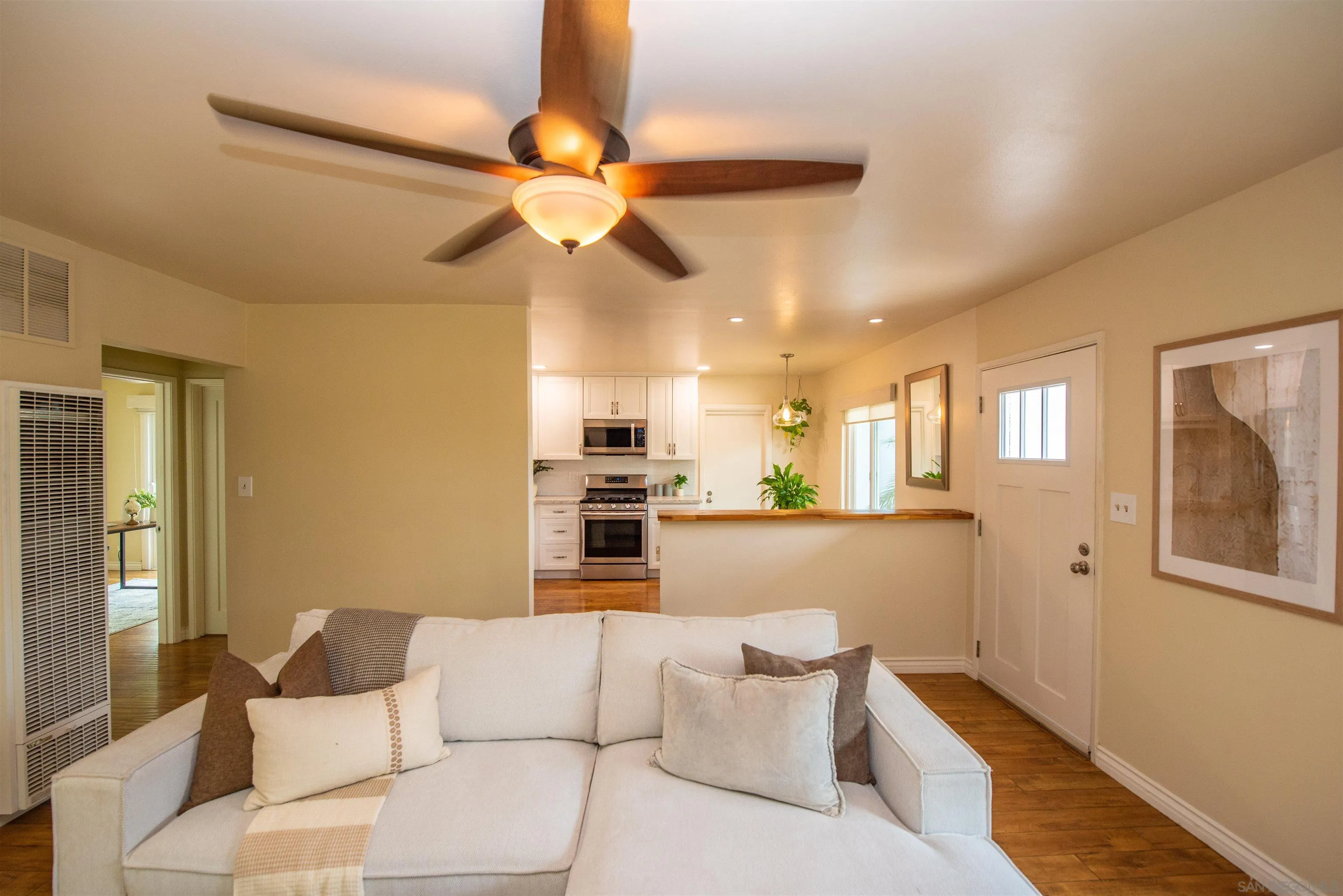 https://cdn.realtyfeed.com/cdn/127/260020739/04acd2ee11fffc5622744109b42e8950.webp