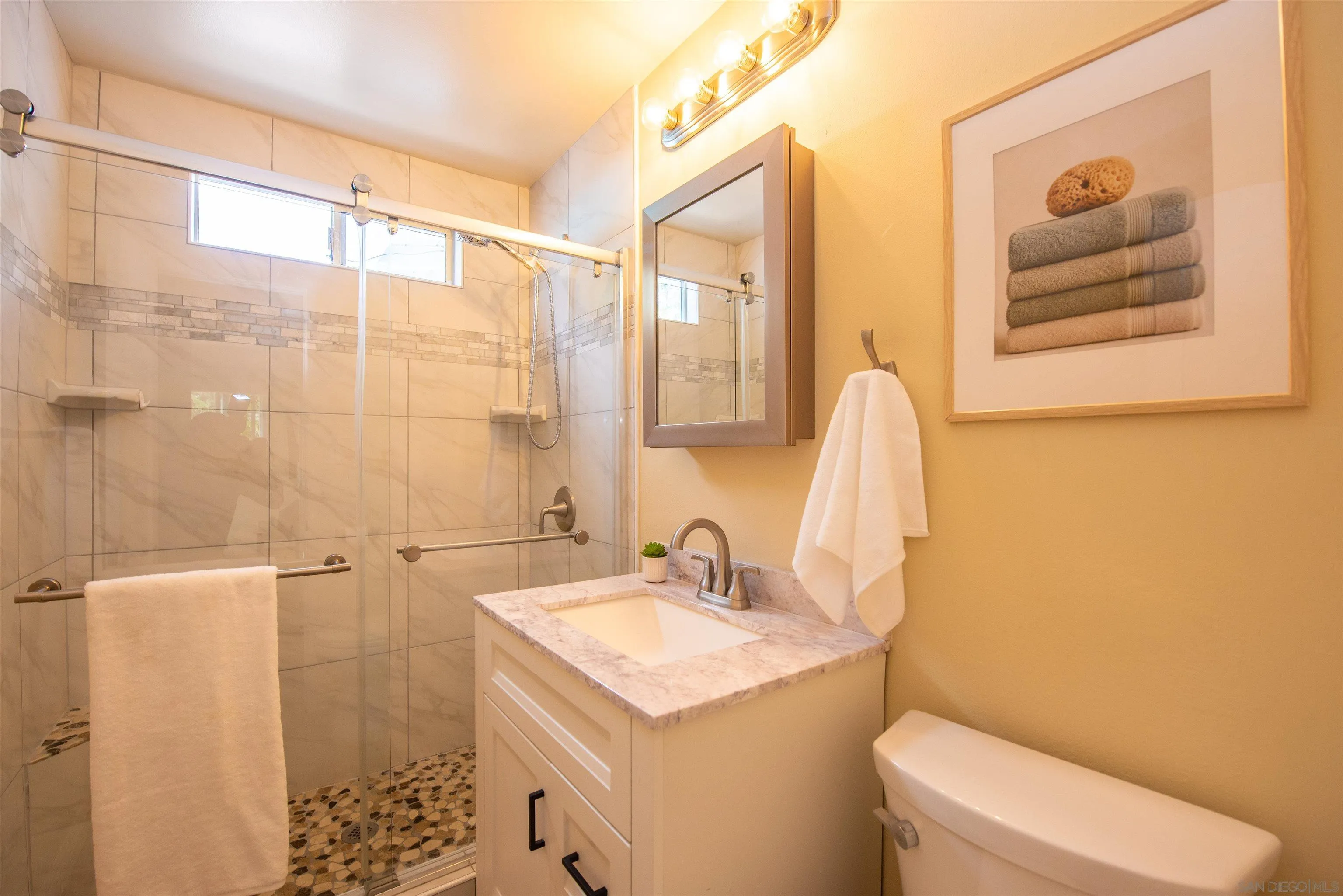 https://cdn.realtyfeed.com/cdn/127/260020739/6c40bb37c2634d1b746bf10d398d45e8.webp