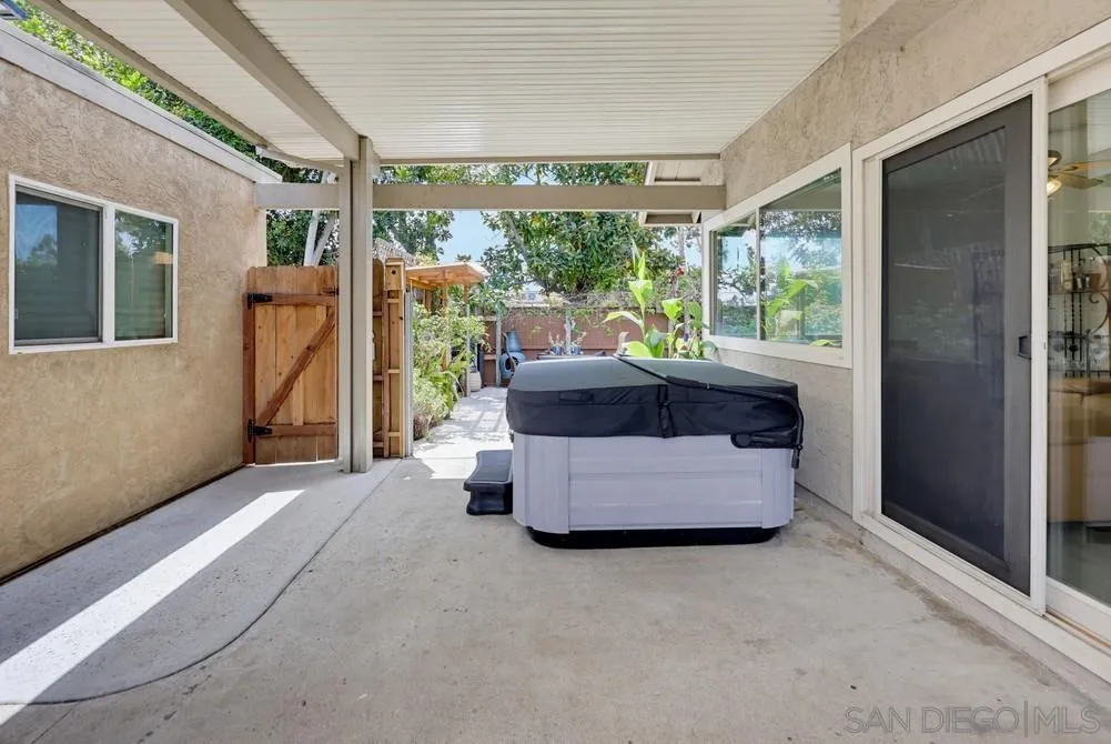 https://cdn.realtyfeed.com/cdn/127/260020746/a9c0cad34276e72854ea67c783505ad5.webp