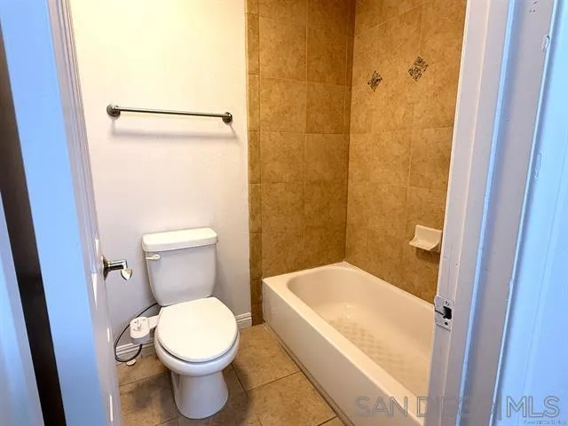 https://cdn.realtyfeed.com/cdn/127/260020749/7871b85128aebf566b76a2dde54c9676.webp