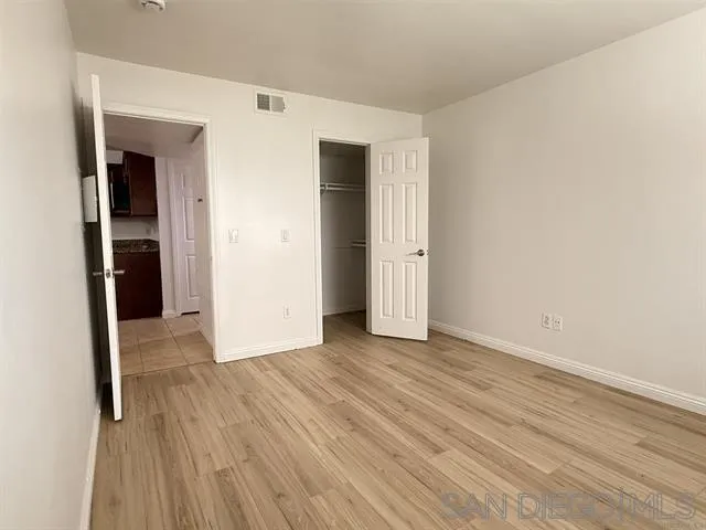 https://cdn.realtyfeed.com/cdn/127/260020749/e2126ee92e95284a6e6c42ec71a3fdab.webp