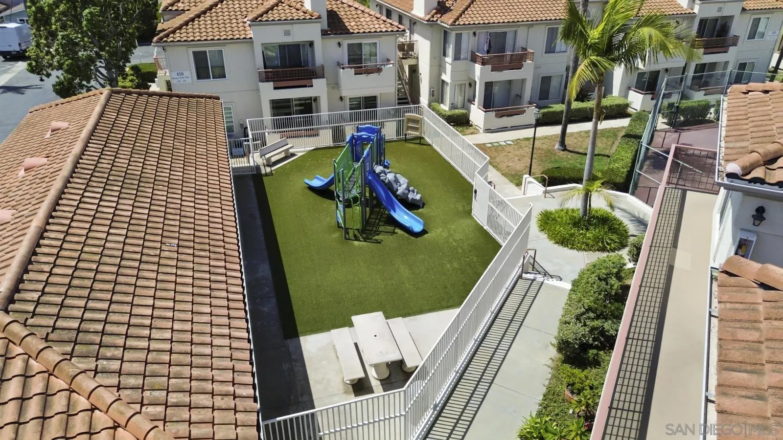 https://cdn.realtyfeed.com/cdn/127/260020752/1a8d34deef90033dfd8a3dc443815c04.webp