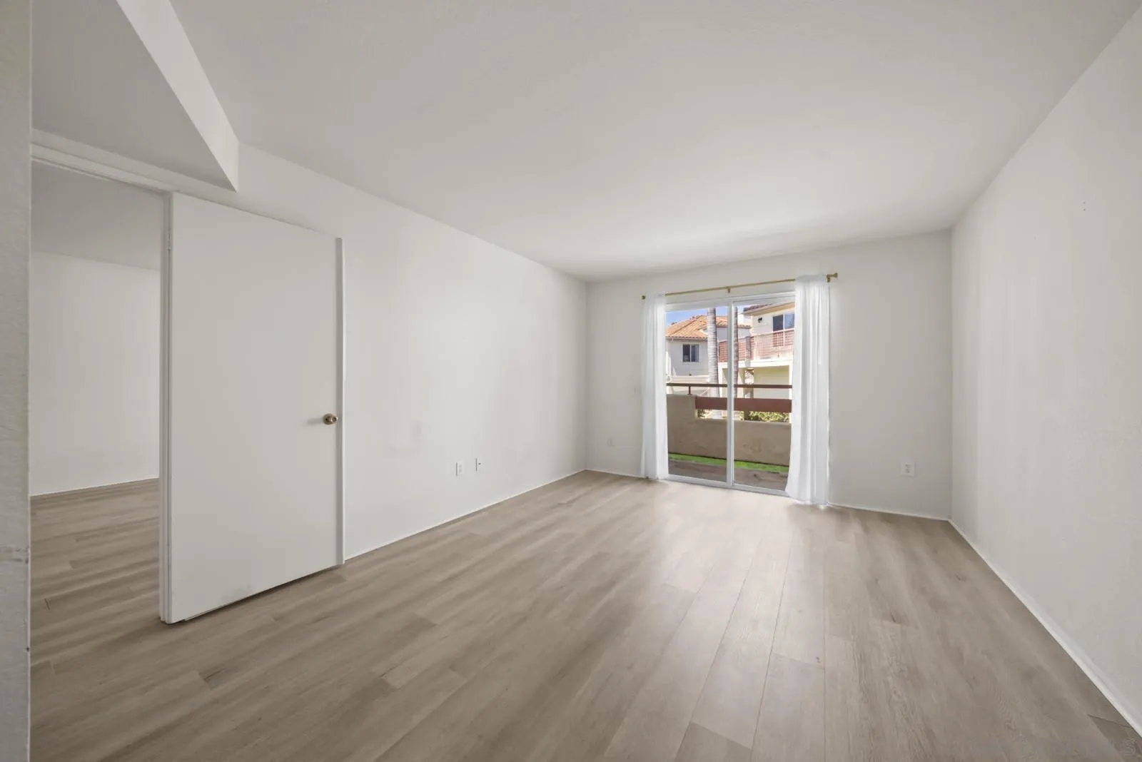 https://cdn.realtyfeed.com/cdn/127/260020752/71eaa95f97cdbe5762bf4e62b78d47cb.webp